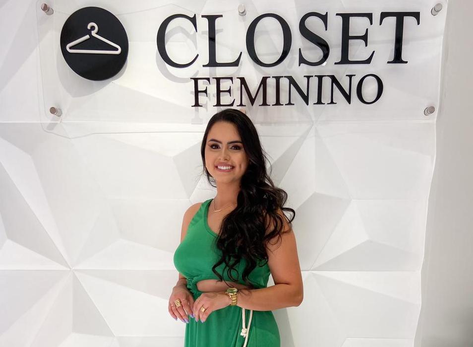 Loja deals closet feminino